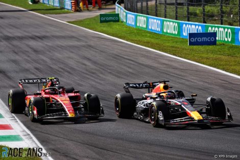 (L to R): Carlos Sainz Jr, Ferrari, Max Verstappen, Red Bull, Monza, 2023